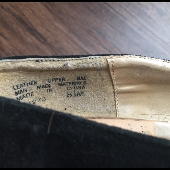 BLACK HEELS - Picture 8 of 8